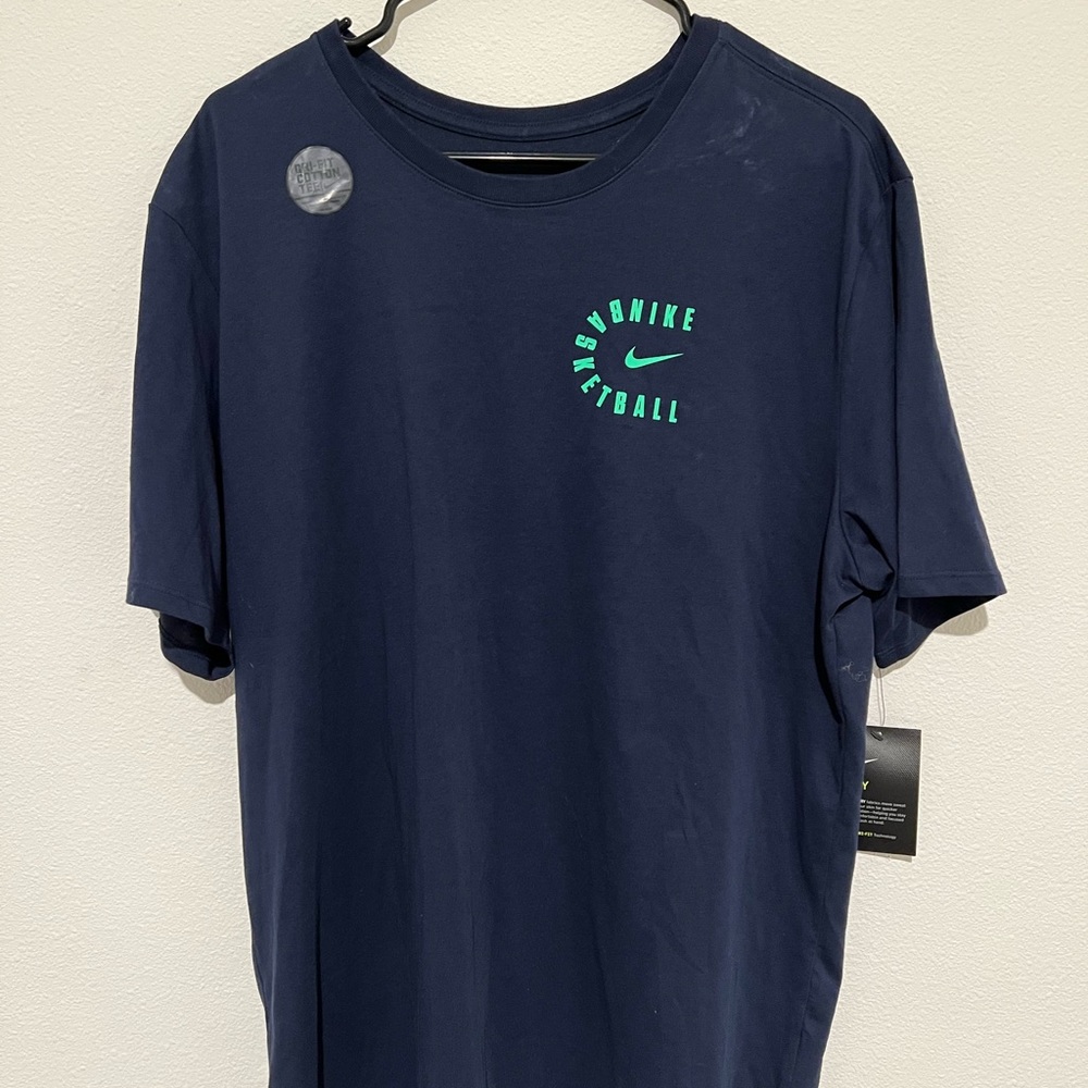 Nike Court-Photo Dri-Fit Cotton Basketball T-shirt